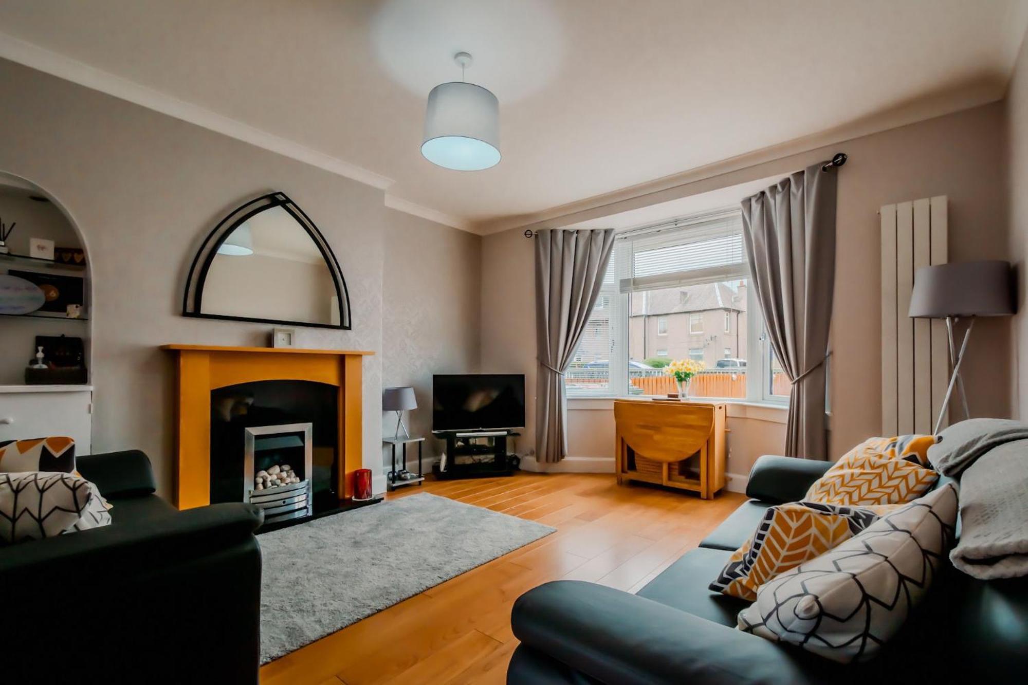 Crewe Apartment - 2 Bed, Free Off Street Parking And Private Garden EDI Exteriér fotografie