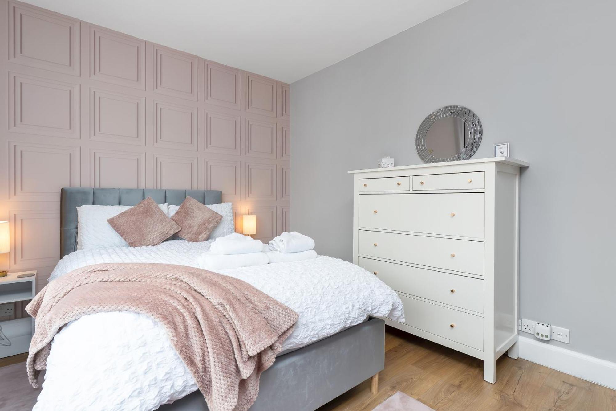 Crewe Apartment - 2 Bed, Free Off Street Parking And Private Garden EDI Exteriér fotografie